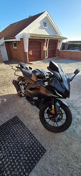 Yamaha YZF-R 125 6 of 11
