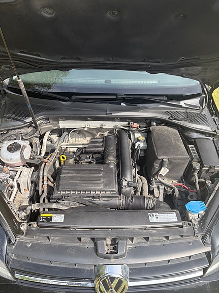 Ford Kuga 8 of 18