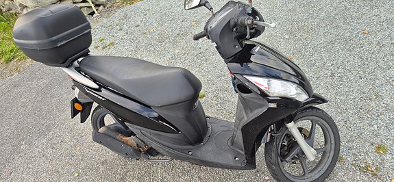 Honda NSC 50 2 of 7