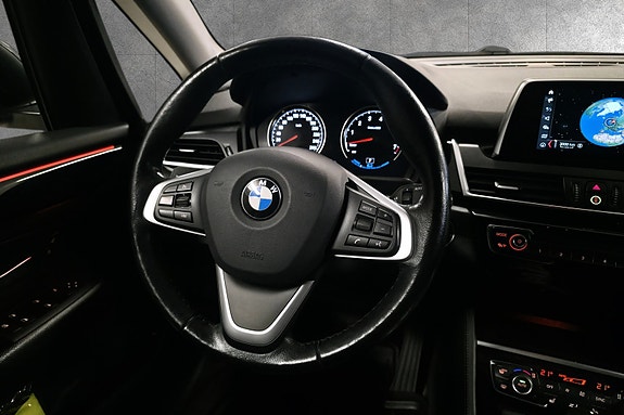 BMW 225xe 20 of 30