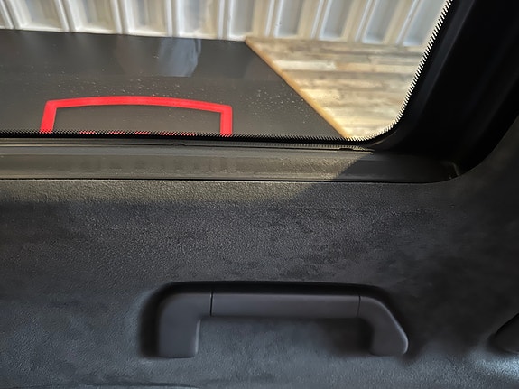 Porsche Cayenne 23 of 30