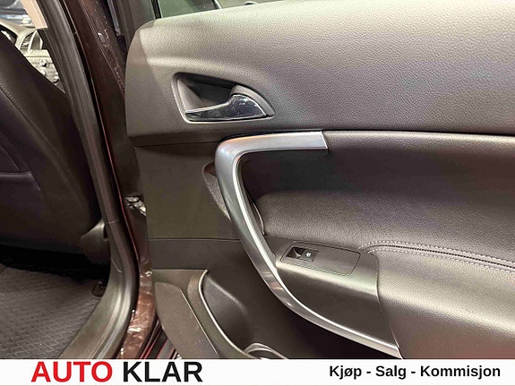 Opel Insignia 28 of 30