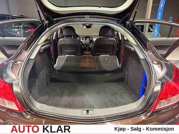Opel Insignia 21 of 30