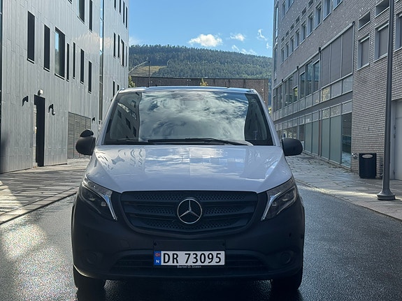 Mercedes-Benz Vito 119 7 of 30