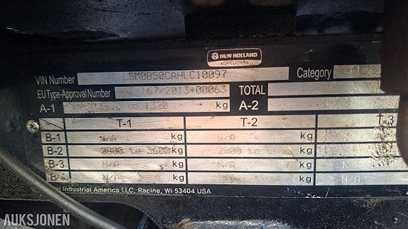 New Holland Boomer 50 med div redskap 13 of 30