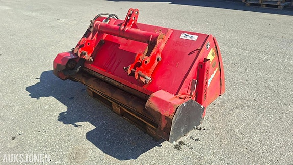 New Holland Boomer 50 med div redskap 17 of 30