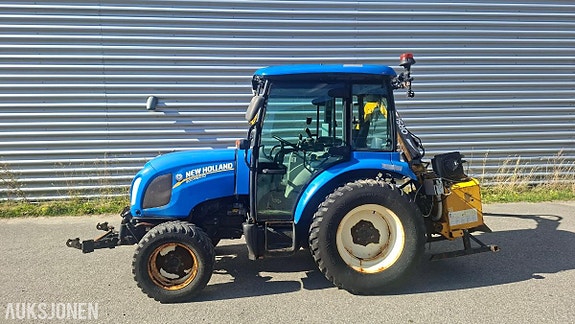New Holland Boomer 50 med div redskap 5 of 30