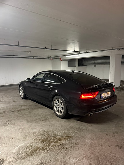 Audi A7 7 of 23