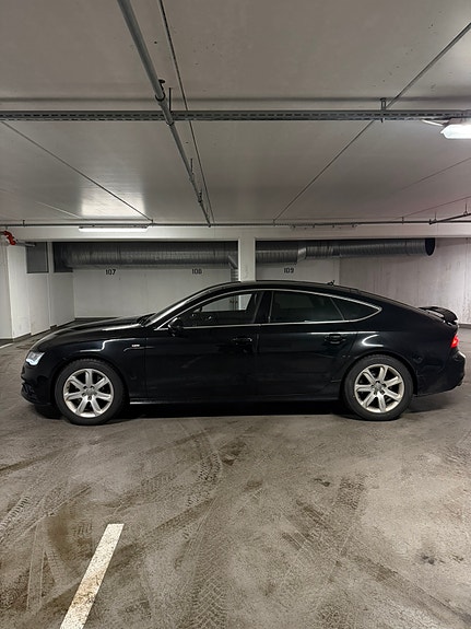 Audi A7 8 of 23