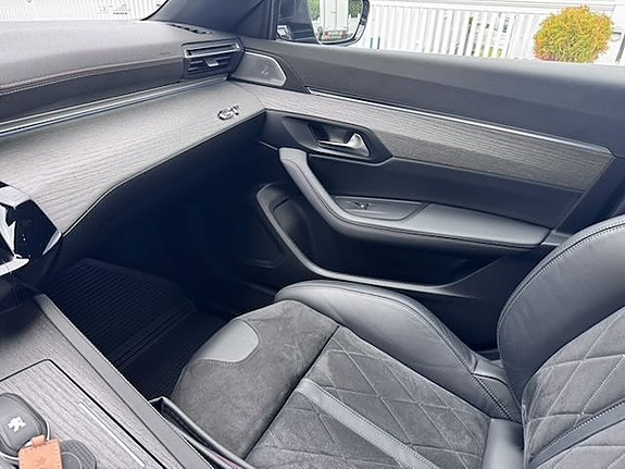 Peugeot 508 14 of 23