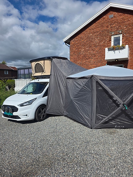 Ford Transit Connect 12 of 29
