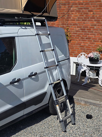 Ford Transit Connect 20 of 29