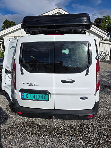 Ford Transit Connect 4 of 29