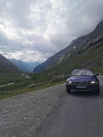 Volvo XC70 3 of 30