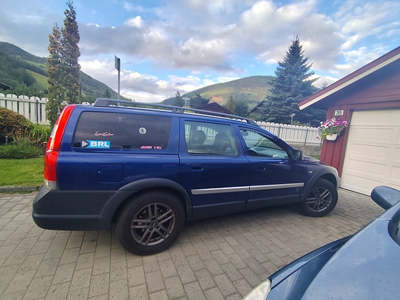 Volvo XC70 9 of 30