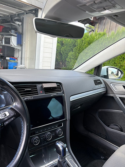 Volkswagen e-Golf VII 8 of 10