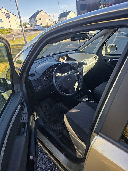 Opel Meriva 6 of 8