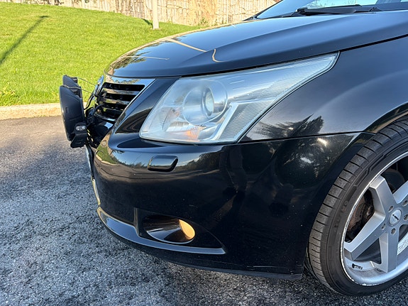 Toyota Avensis 21 of 24