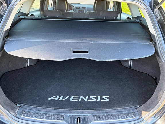 Toyota Avensis 15 of 24