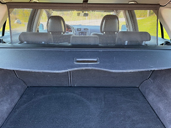 Toyota Avensis 17 of 24