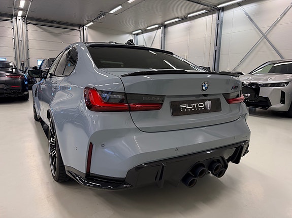 BMW M3 5 of 30