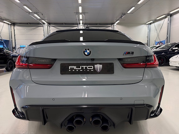 BMW M3 6 of 30