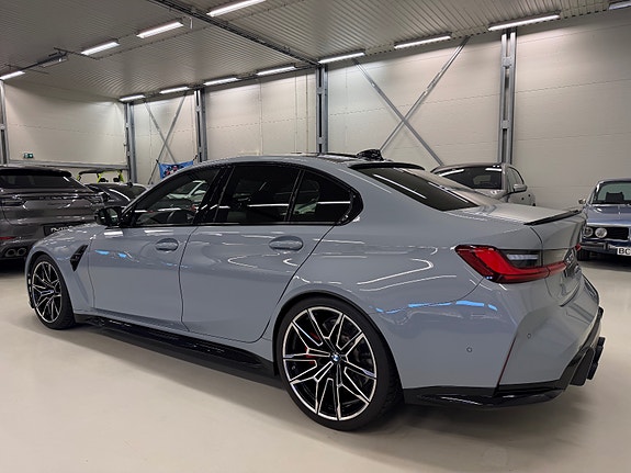 BMW M3 4 of 30