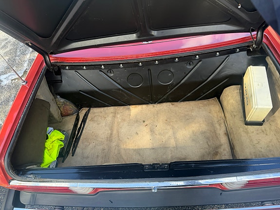 Mercedes-Benz 450 SL 15 of 16