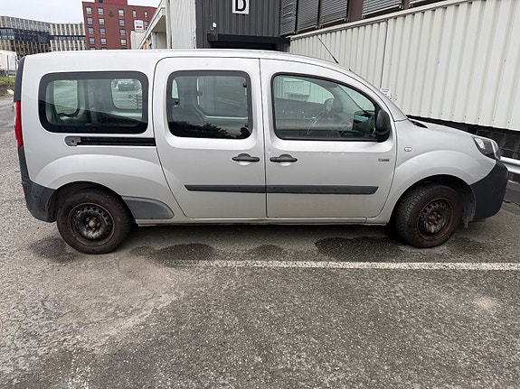 Renault Express 6 of 13