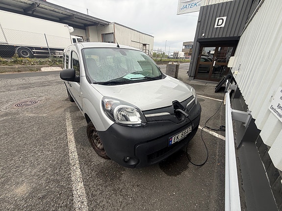 Renault Express 2 of 13