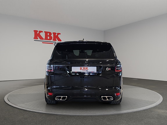 Land Rover Range Rover Sport 9 of 30
