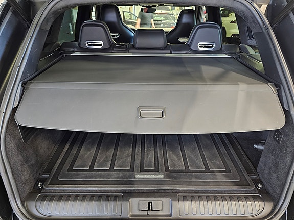 Land Rover Range Rover Sport 14 of 30