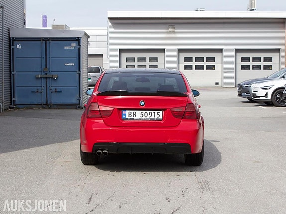 BMW 3-Serie 7 of 21