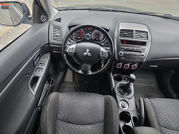 Mitsubishi ASX 14 of 24