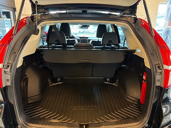 Honda CR-V 10 of 13