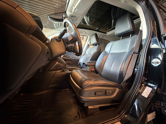 Honda CR-V 6 of 13