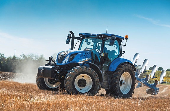 New Holland T6.180 Auto Command 2 of 6