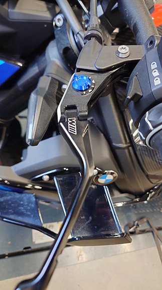 BMW M 1000 R 11 of 13