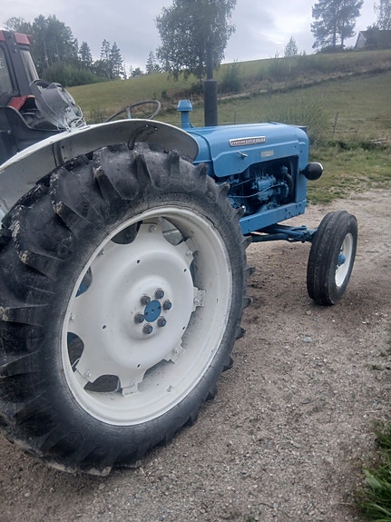 Ford Fordson Super Major 6 of 6