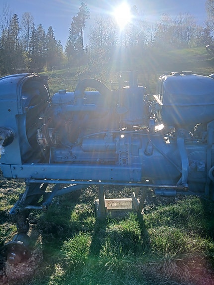 Ford Fordson Super Major 3 of 6