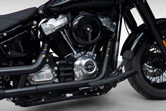 Harley-Davidson SLIM FLSL Milwaukee-Eight 107 l LAV KM l GARANTI l INNB 10 of 13