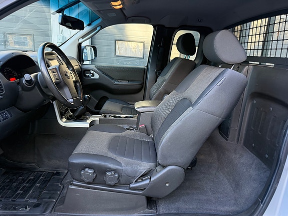 Nissan Navara 18 of 24