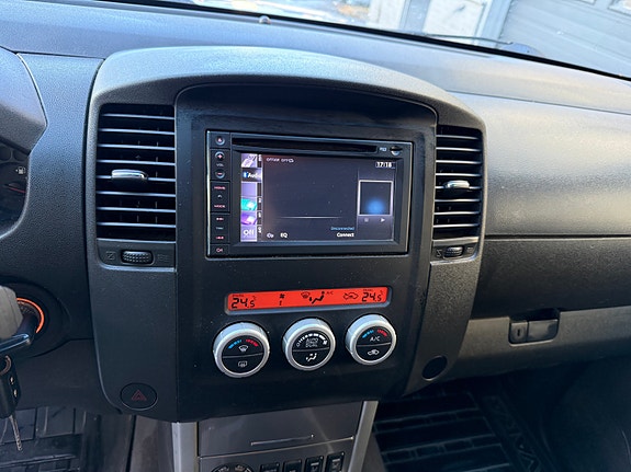 Nissan Navara 20 of 24
