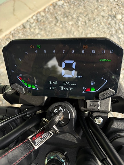 VOGE 125 R 8 of 8