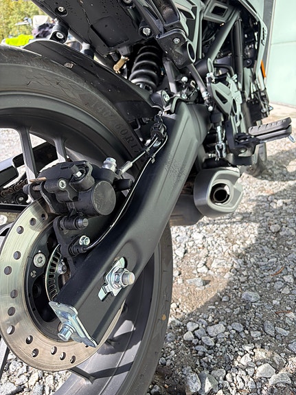 VOGE 125 R 7 of 8
