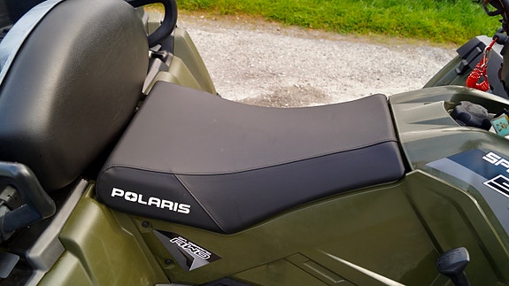 Polaris Sportsman X2 570 9 of 30