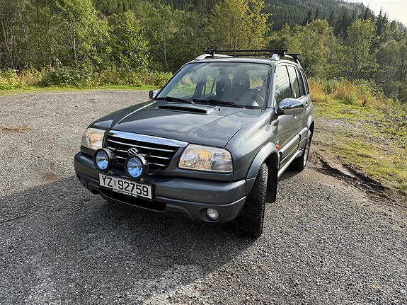 Suzuki Grand Vitara 6 of 18