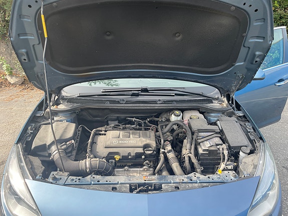 Opel Astra 24 of 30