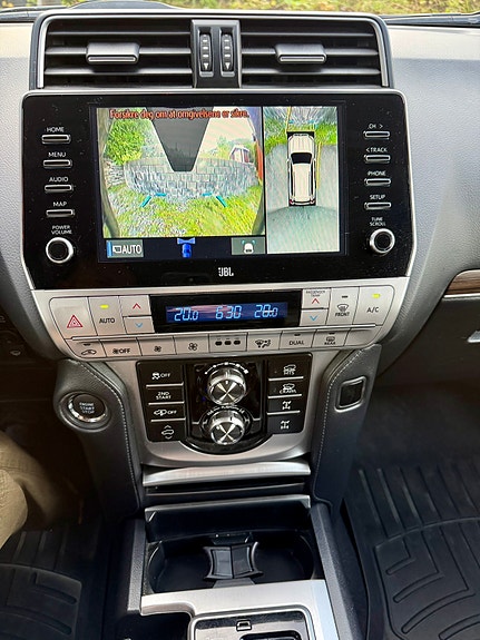 Toyota Land Cruiser 15 of 27