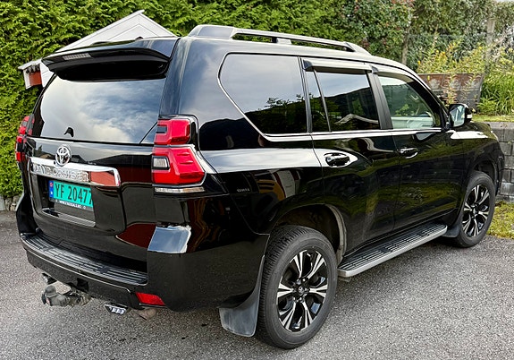 Toyota Land Cruiser 5 of 27